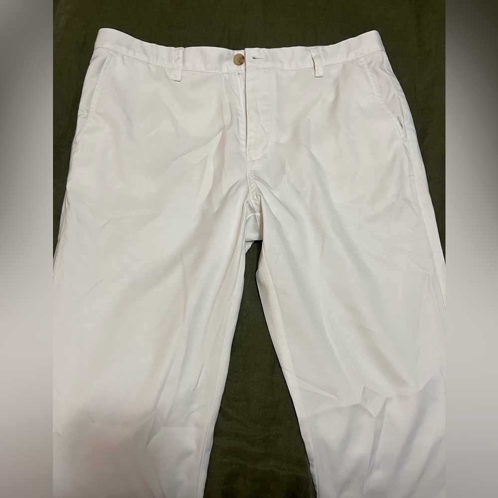 Men’s Vineyard Vines pants